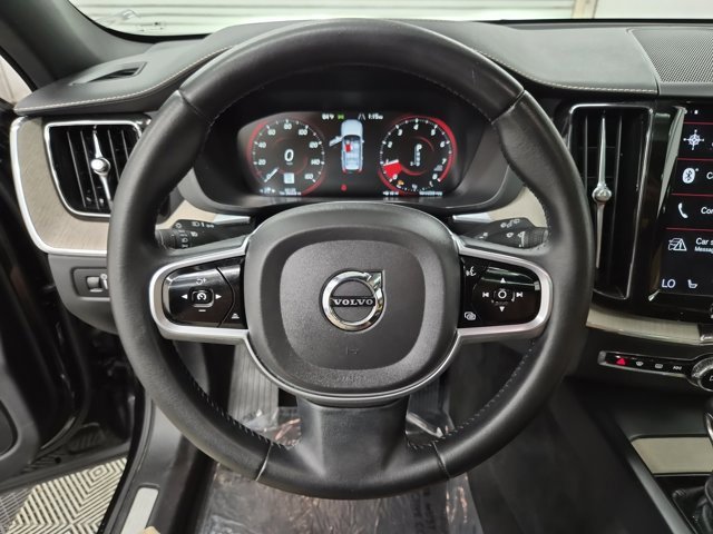 Used 2020 Volvo XC60 T6 Inscription w/ Protection Package Premier image 27