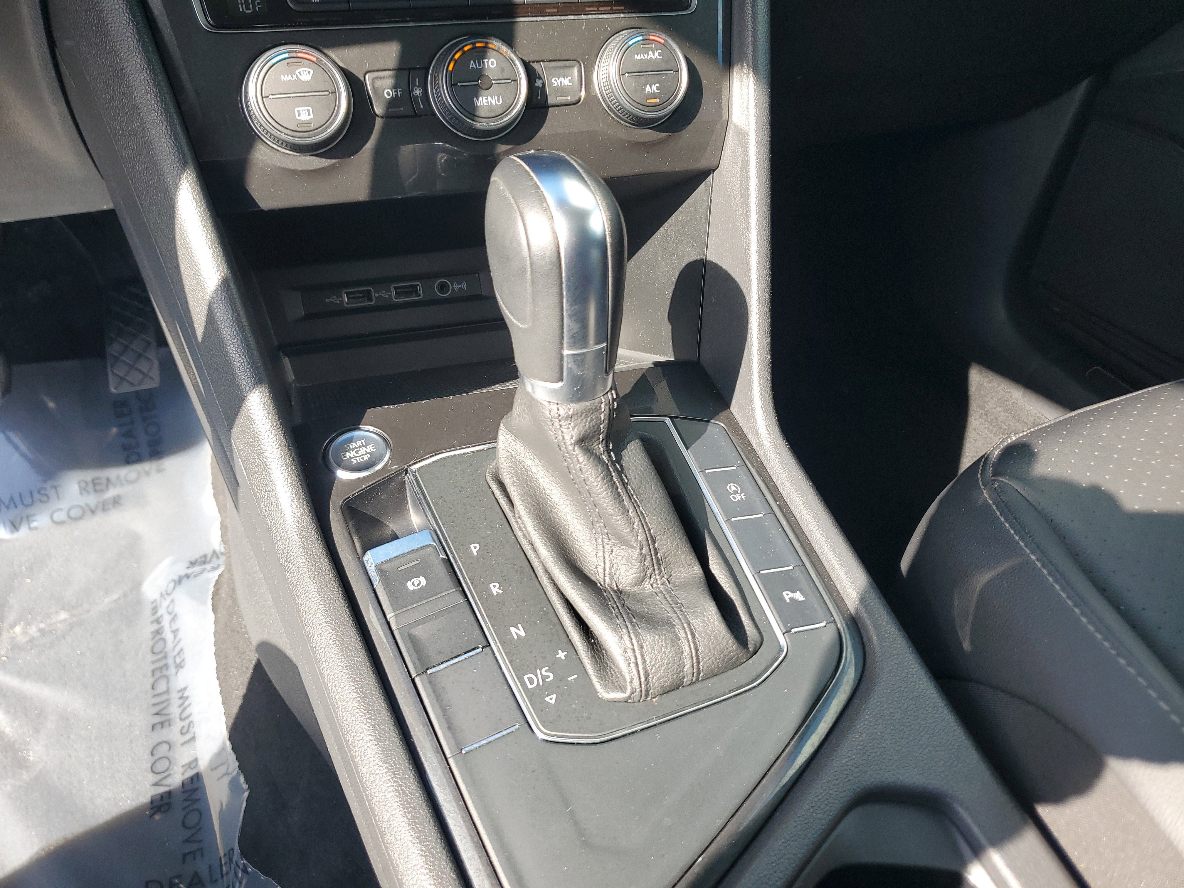 Used 2019 Volkswagen Tiguan SEL image 26