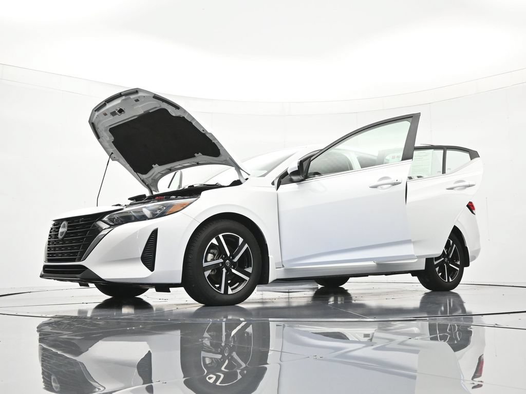Used 2024 Nissan Sentra SV FWD image 48