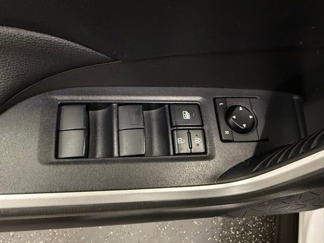 Used 2020 Toyota RAV4 LE w/ All Weather Liner Package AWD/4WD image 11