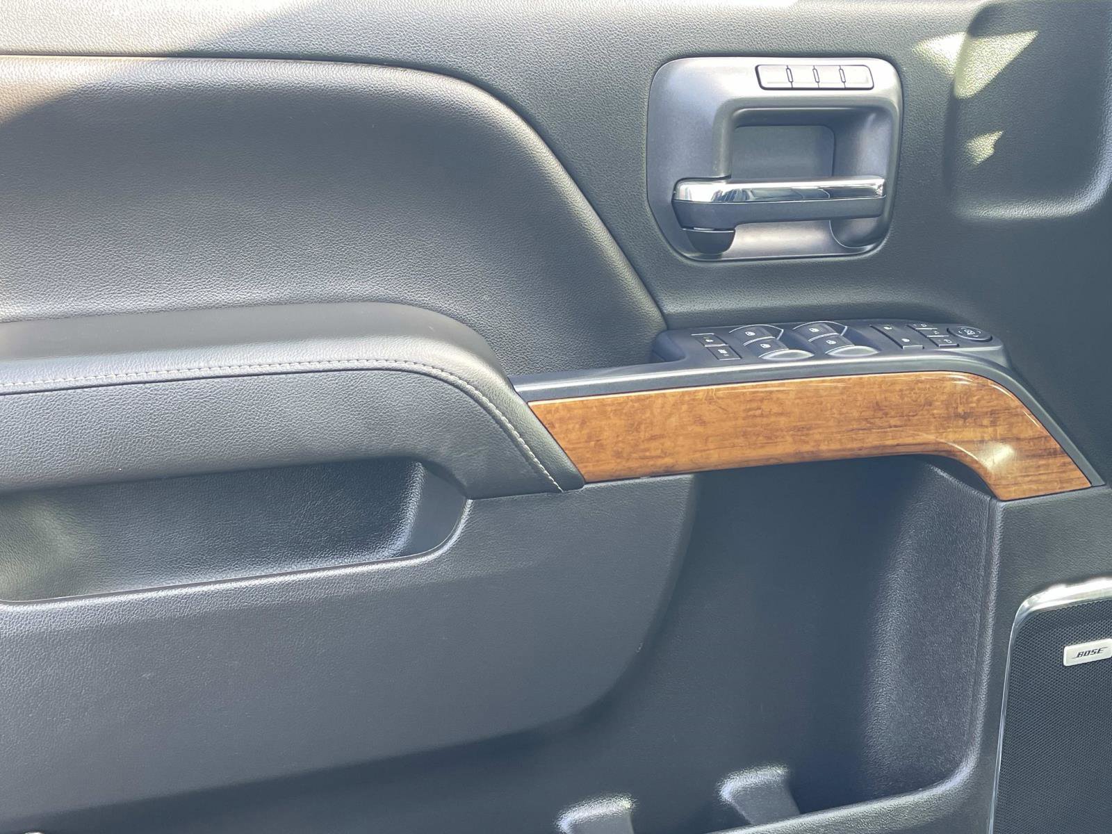 Used 2018 Chevrolet Silverado 2500 High Country w/ Duramax Plus Package image 21