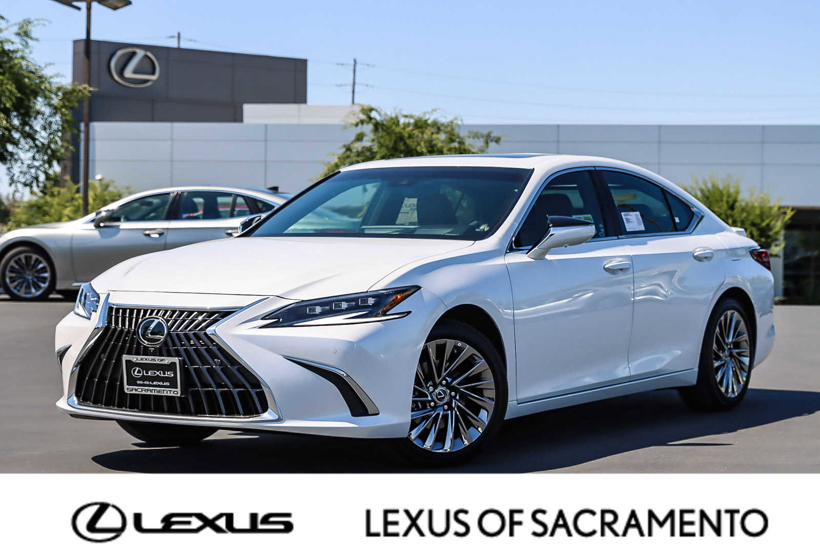 New 2025 Lexus ES 300h w/ Luxury Package