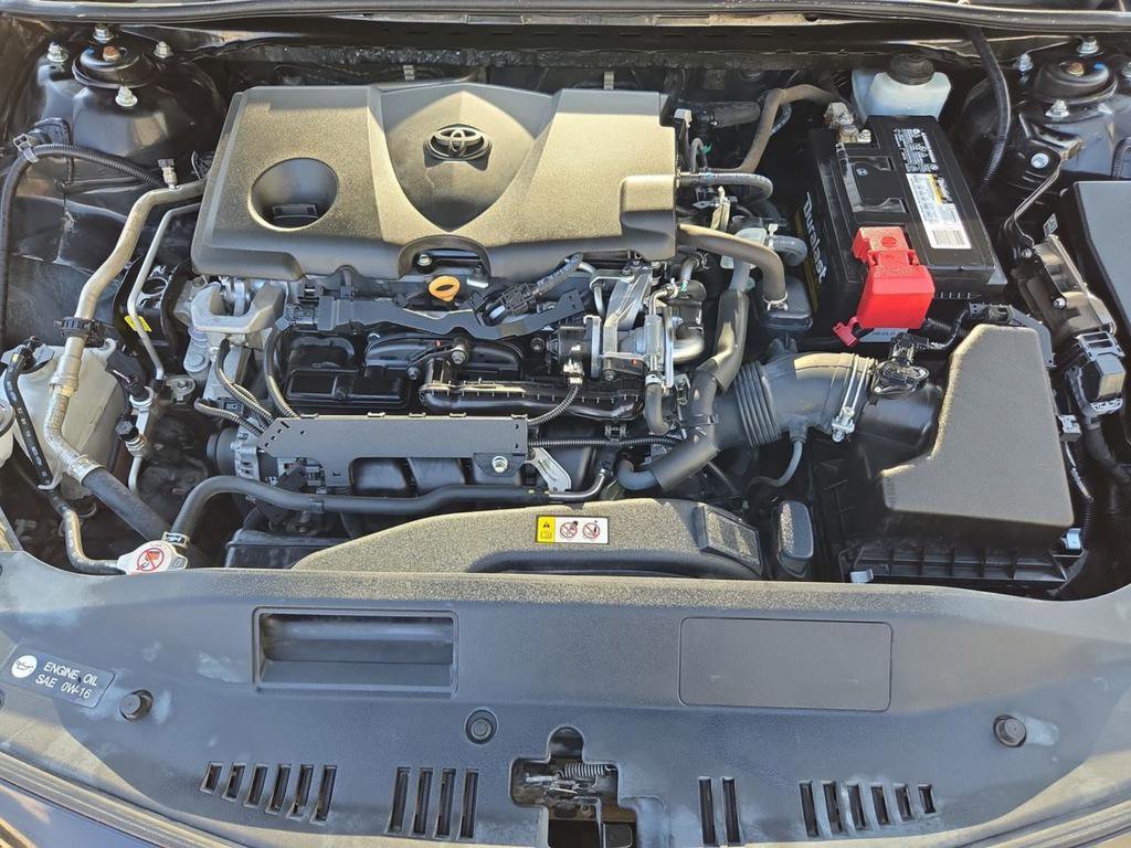 Used 2019 Toyota Camry XSE image 33