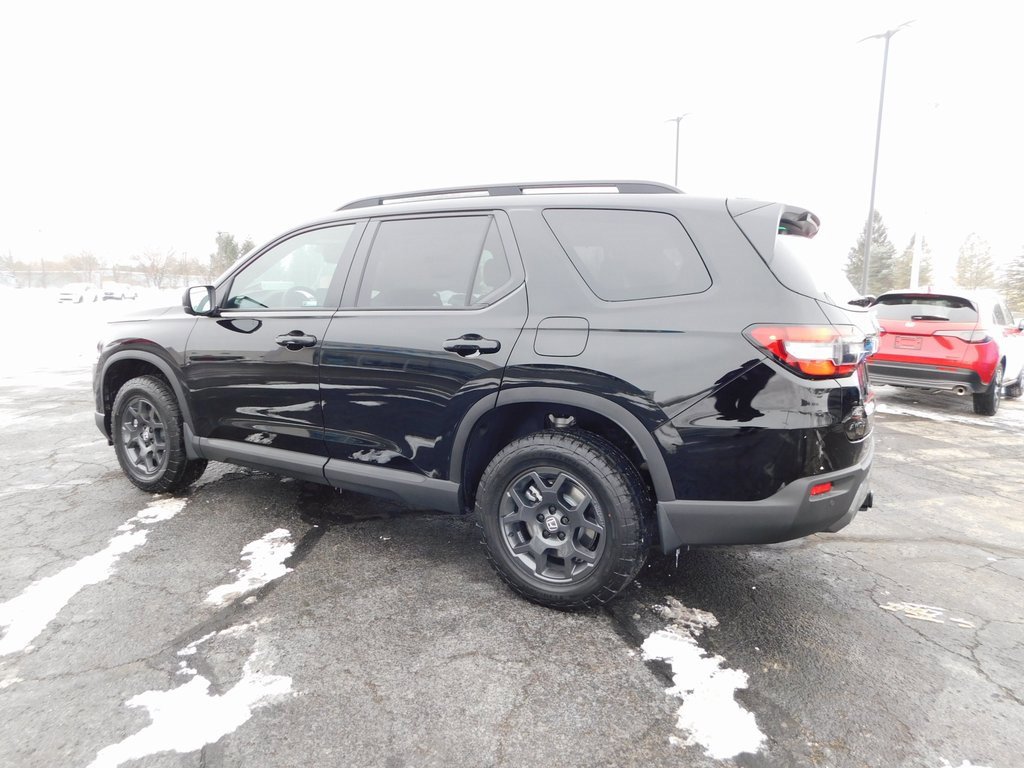 New 2026 Honda Pilot TrailSport image 5