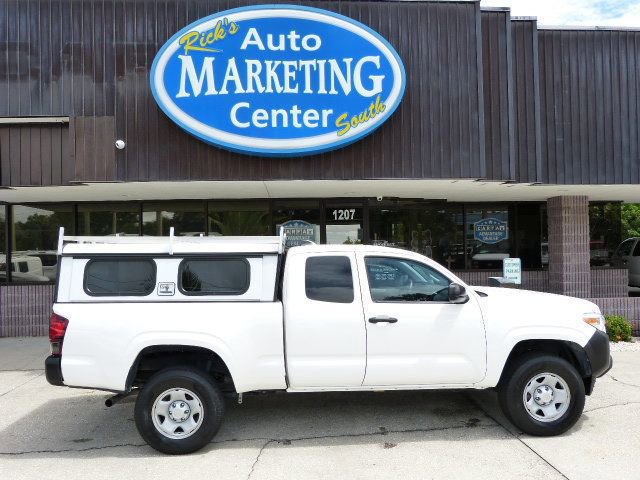 Used 2021 Toyota Tacoma SR image 4