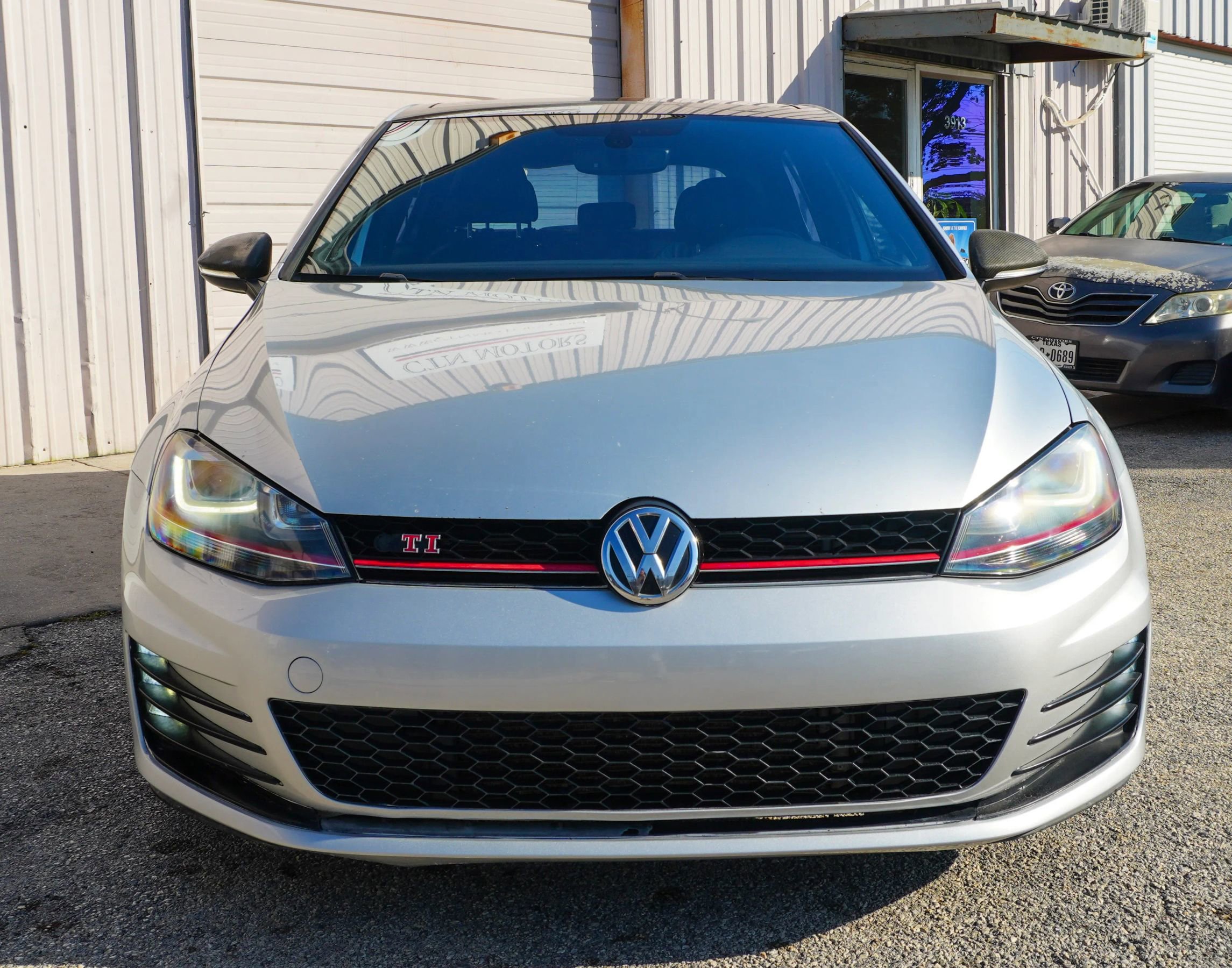 Used 2016 Volkswagen GTI Autobahn image 10
