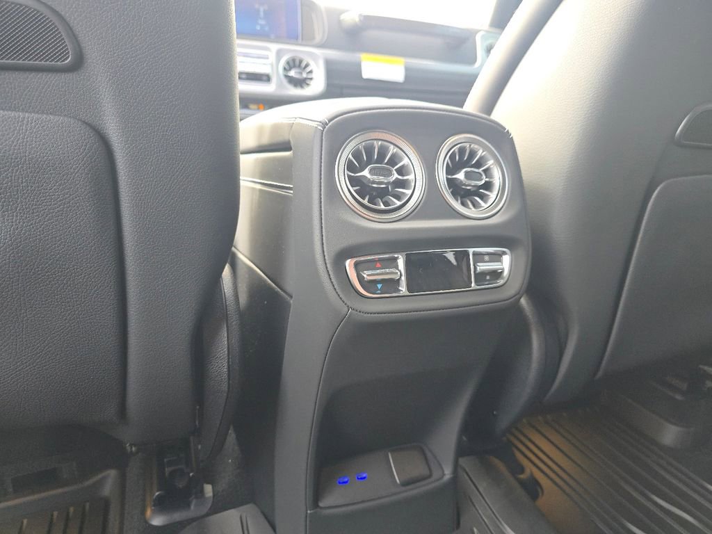 Used 2025 Mercedes-Benz G 63 AMG 4MATIC image 26