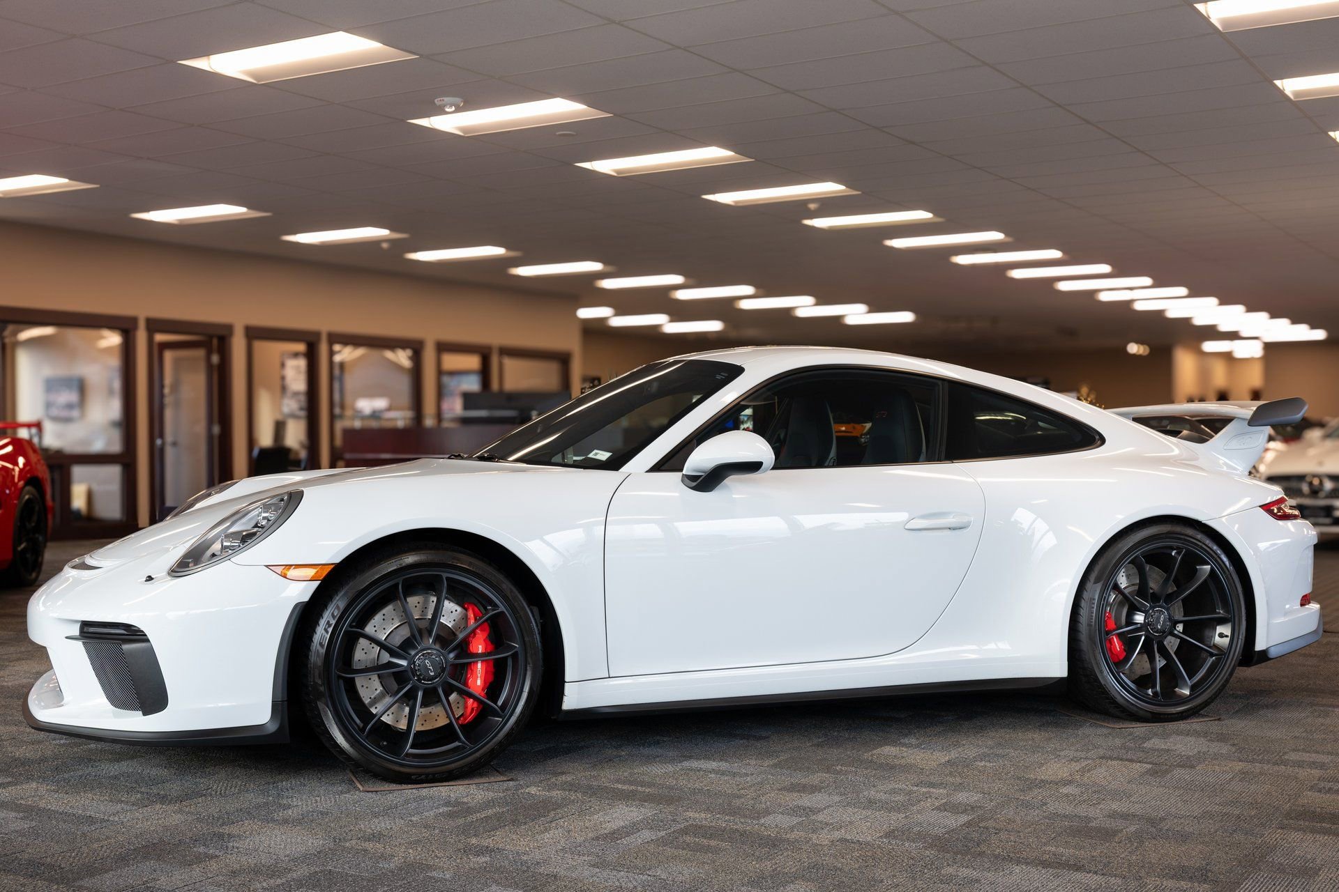Used 2018 Porsche 911 GT3 image 21