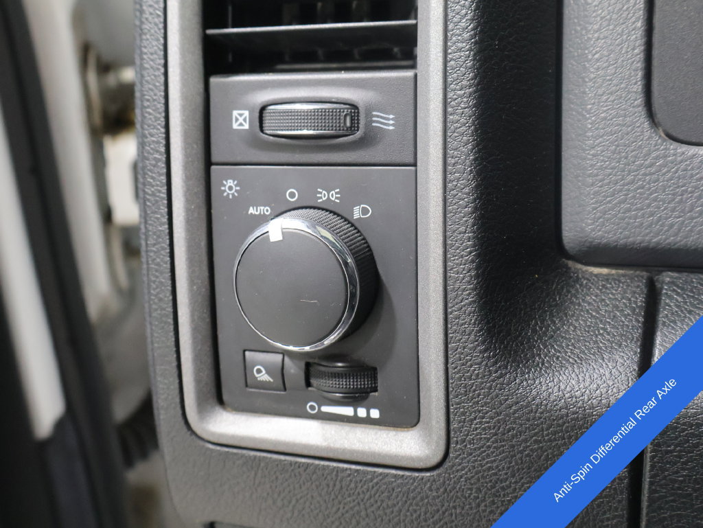 Used 2014 RAM 1500 ST w/ SXT Appearance Group AWD/4WD image 7
