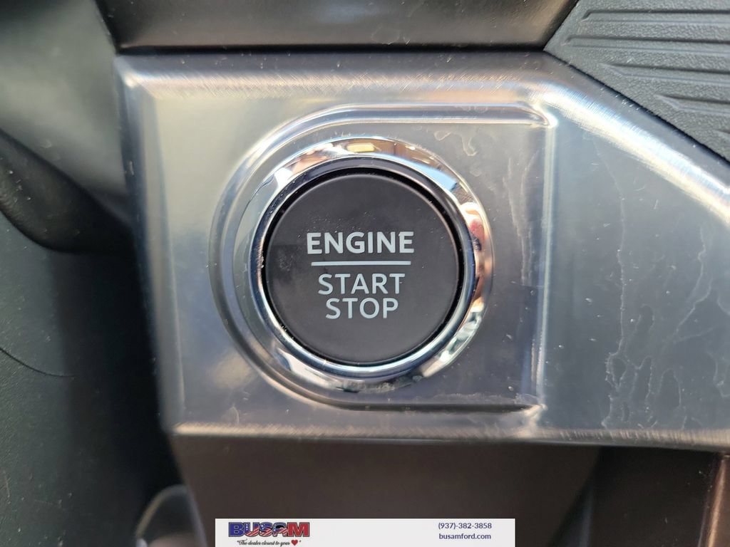 Certified 2025 Ford F150 King Ranch AWD/4WD image 29