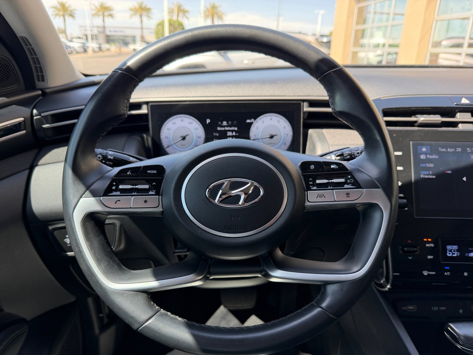 Certified 2022 Hyundai Tucson SEL w/ Convenience Package AWD/4WD image 9