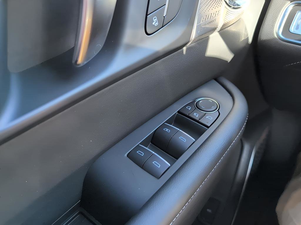 Used 2025 Buick Enclave Avenir w/ Super Cruise Package image 30