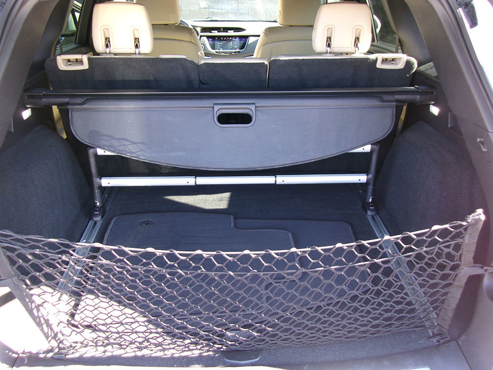 Used 2017 Cadillac XT5 Premium Luxury w/ Driver Assist Package AWD/4WD image 12