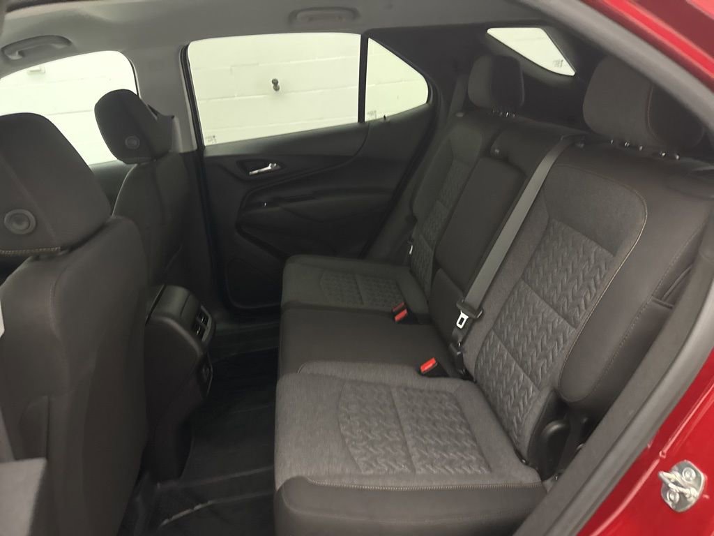 Used 2024 Chevrolet Equinox LT w/ LPO, Floor Liner Package FWD image 35