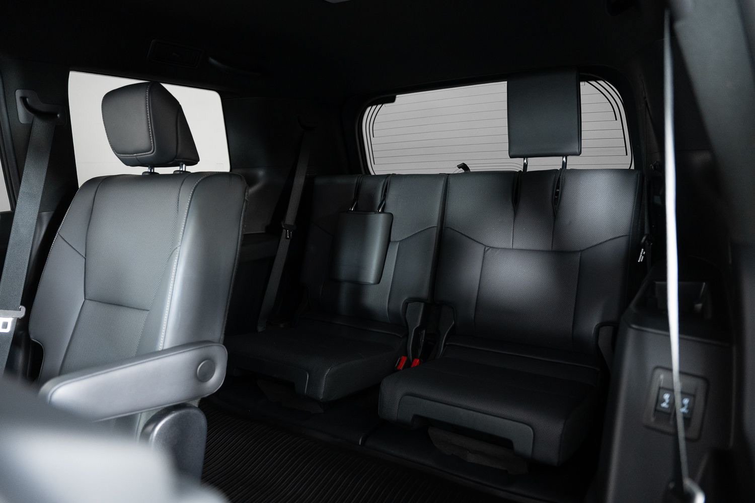 Used 2025 Lexus GX 550 w/ Accessory Package (2T) AWD/4WD image 20