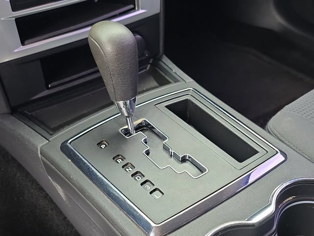 Used 2010 Dodge Charger SE RWD image 18