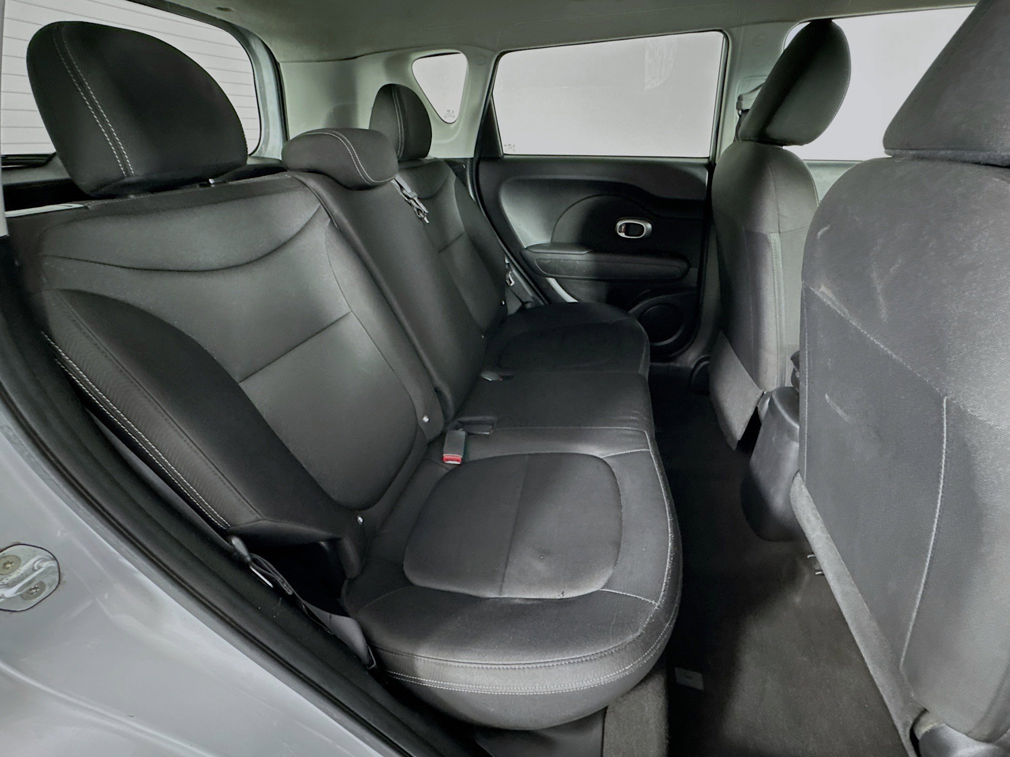 Used 2016 Kia Soul Base image 23