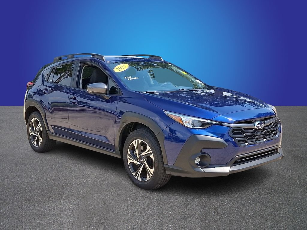 Used 2025 Subaru Crosstrek 2.5i Premium AWD/4WD image 3