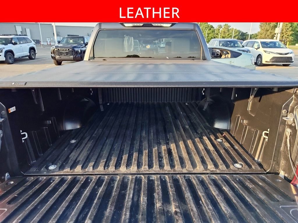 Used 2025 Toyota Tundra Limited AWD/4WD image 5