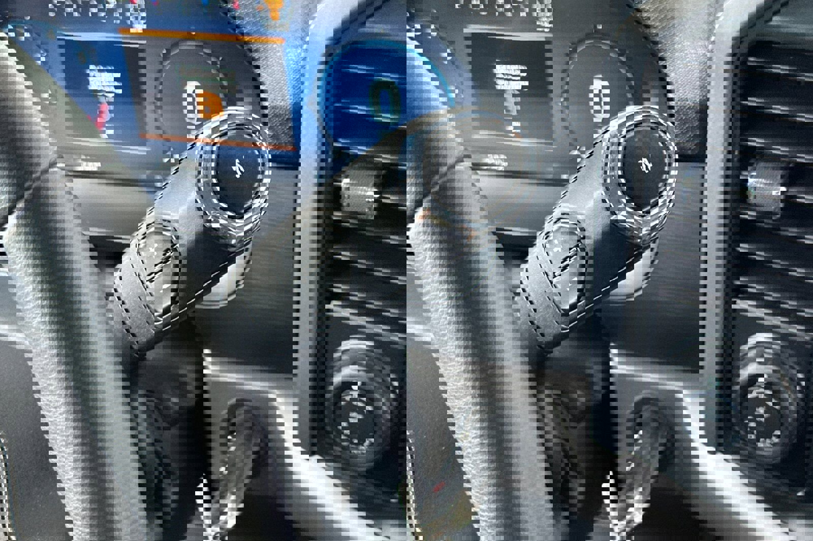 Used 2024 Ford F150 XLT w/ FX4 Off-Road Package image 23