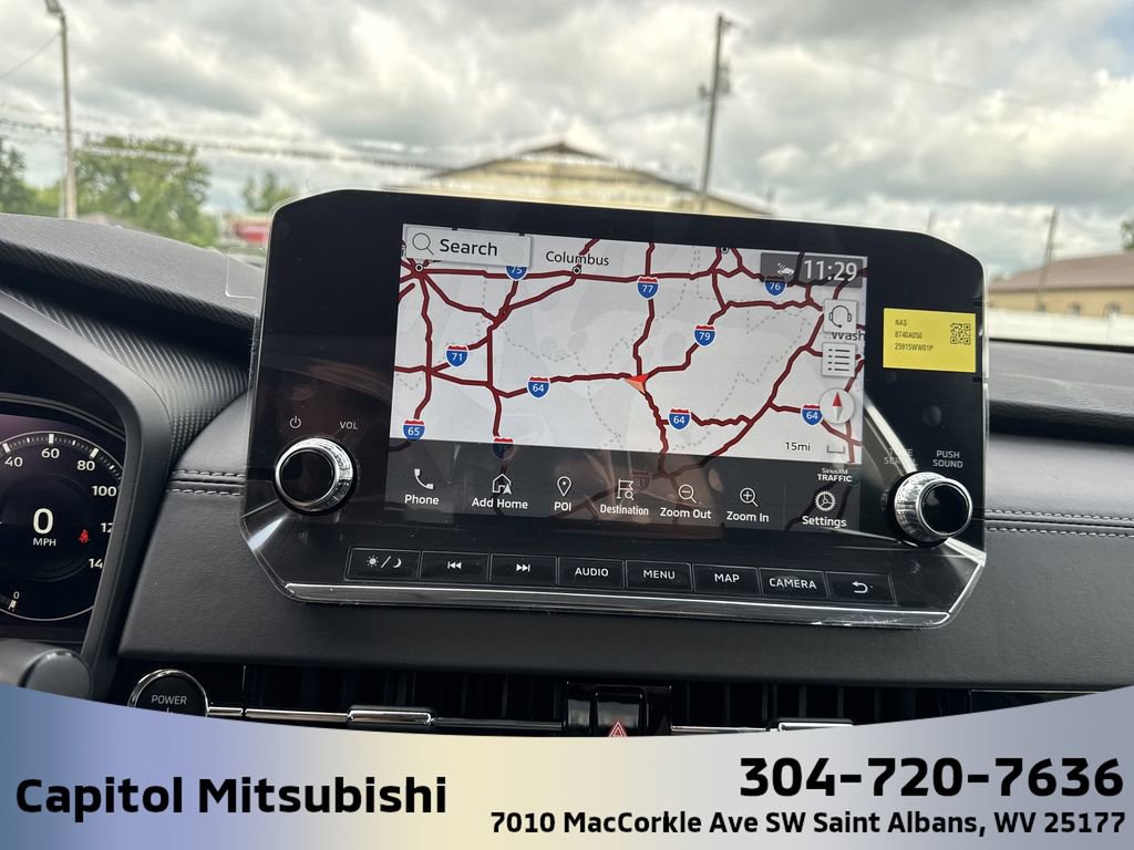New 2025 Mitsubishi Outlander SE image 24