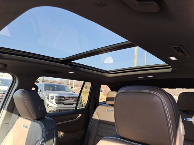 New 2026 GMC Acadia Denali Ultimate w/ LPO, Floor Liner Package image 27