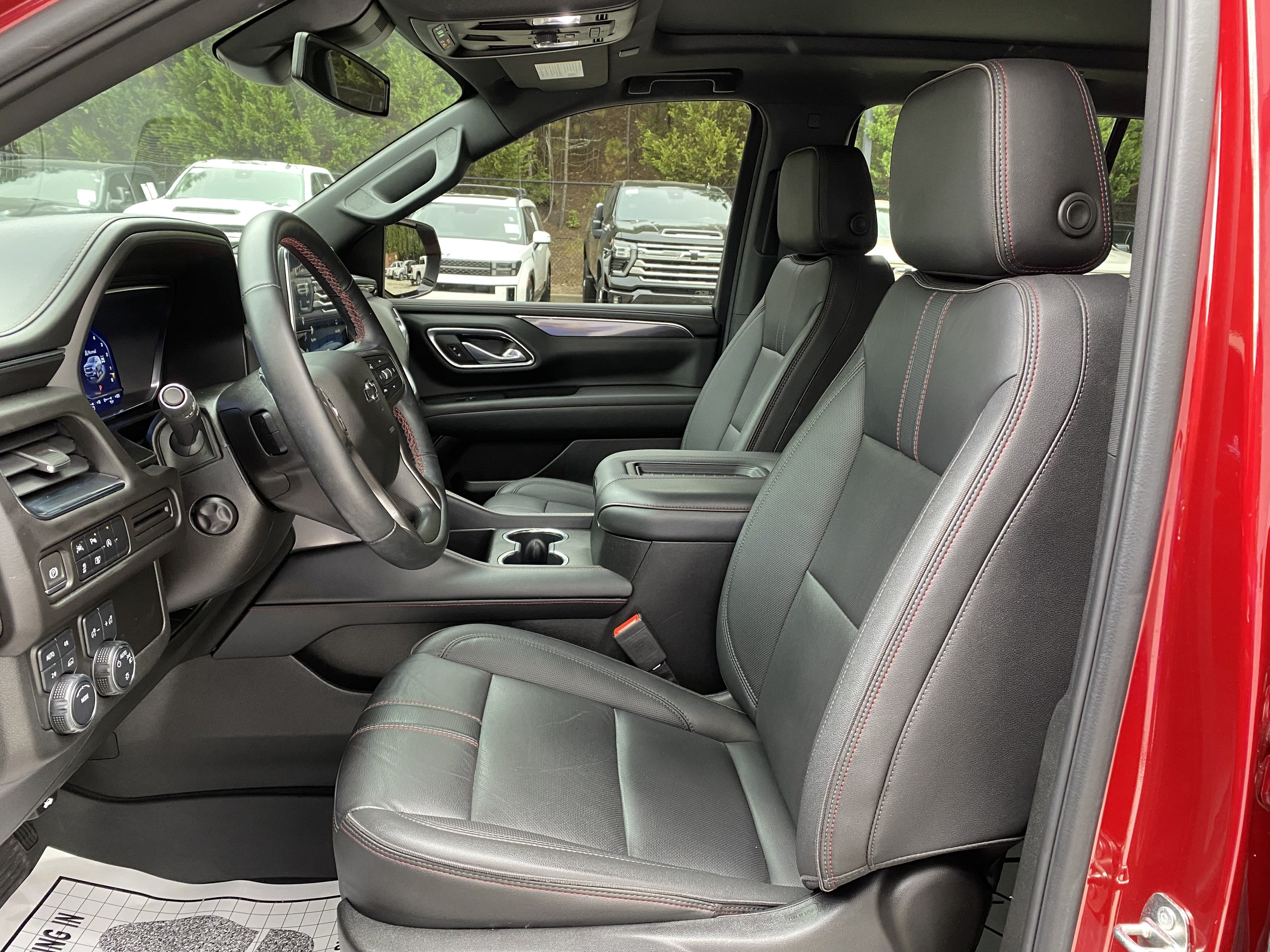 Used 2023 Chevrolet Tahoe RST w/ Luxury Package AWD/4WD image 16