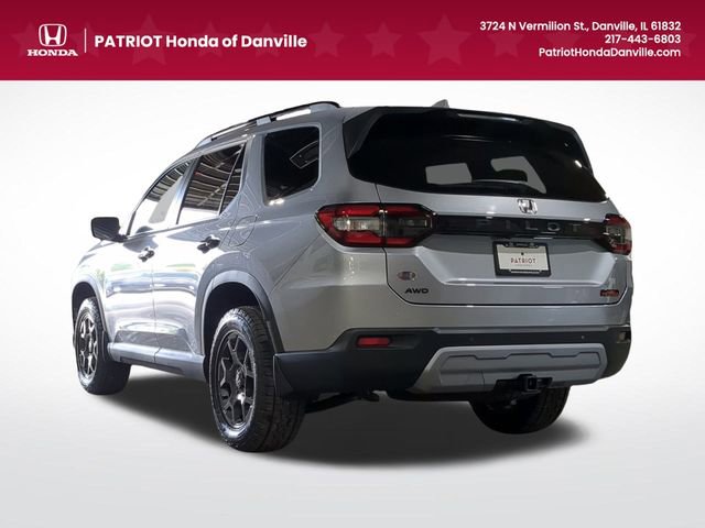 New 2025 Honda Pilot TrailSport image 4