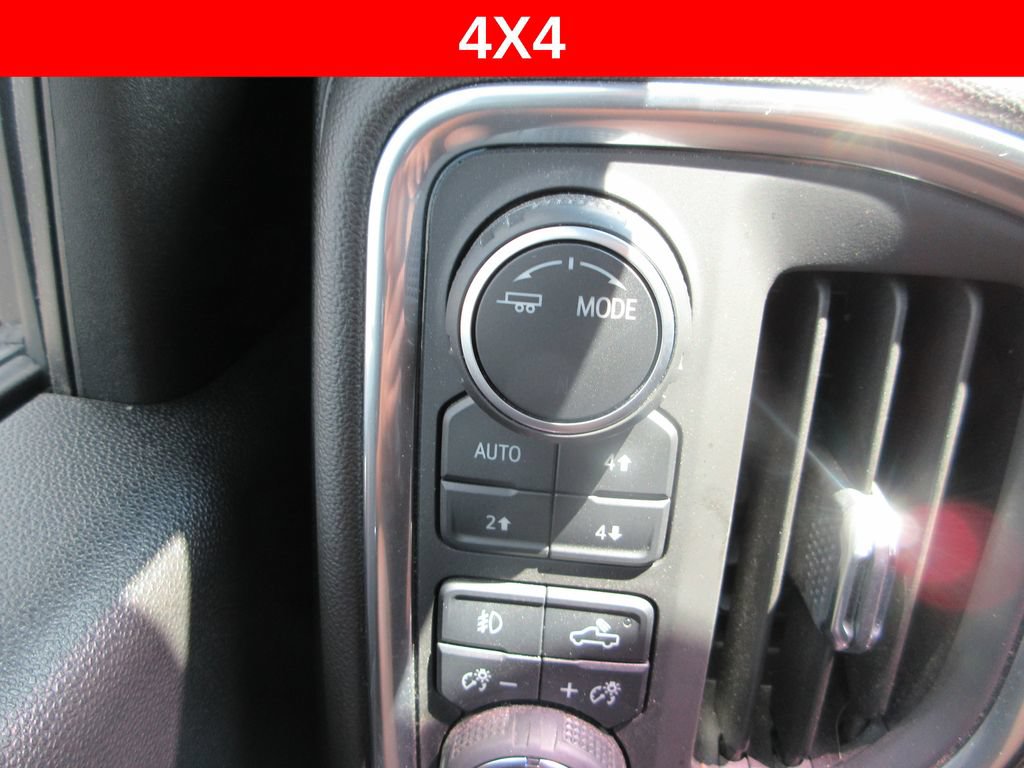 Certified 2022 Chevrolet Silverado 2500 LT w/ Convenience Package AWD/4WD image 31