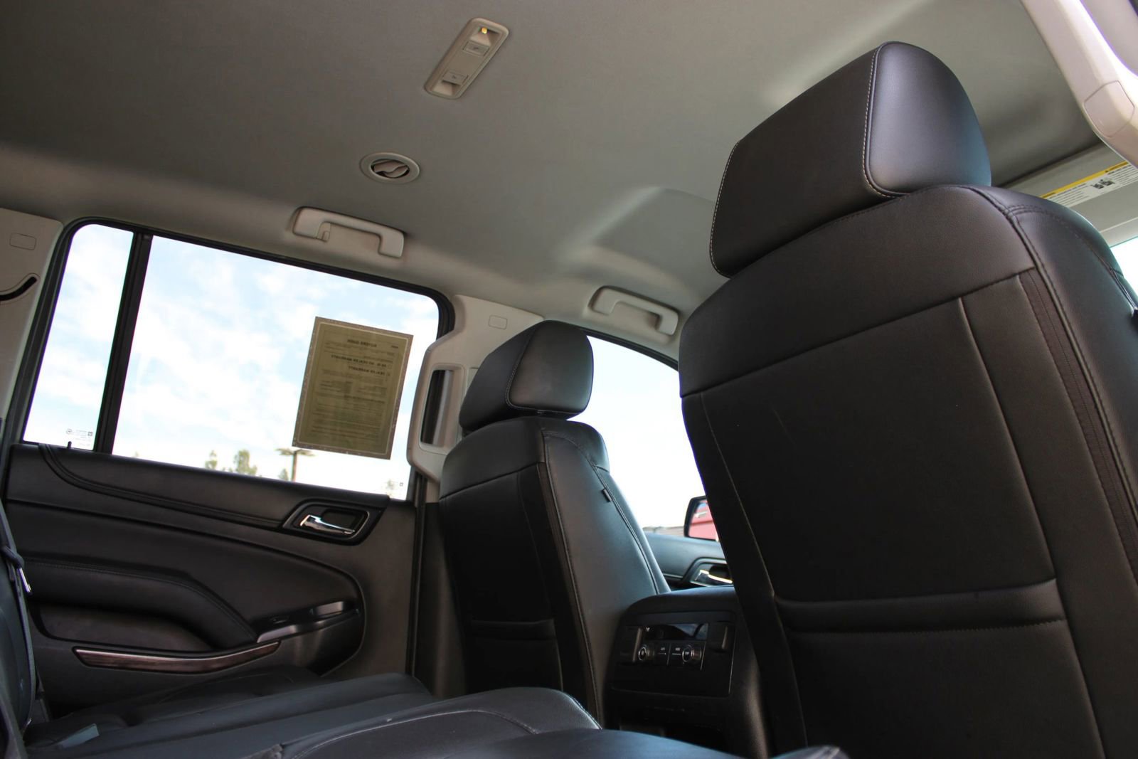 Used 2019 Chevrolet Suburban LT image 19