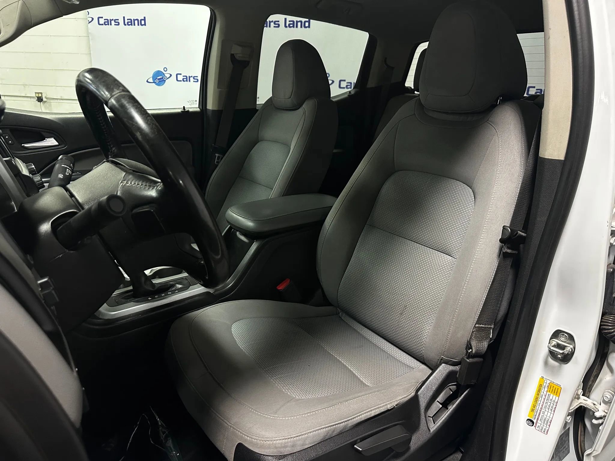 Used 2019 Chevrolet Colorado LT w/ LT Convenience Package image 11