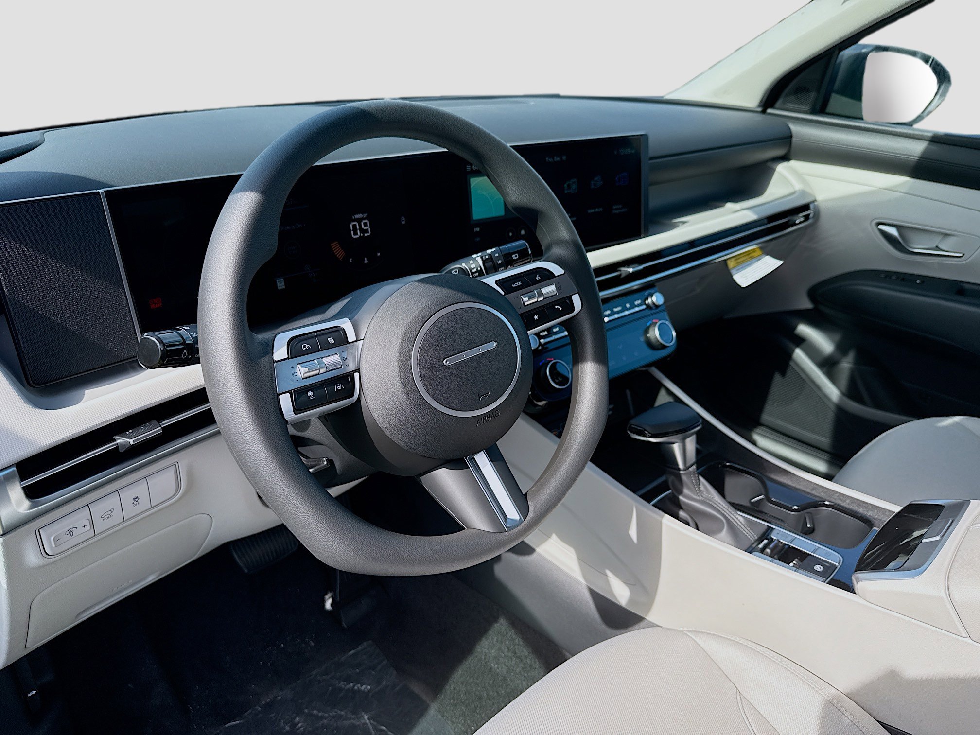 New 2026 Hyundai Tucson SEL image 7