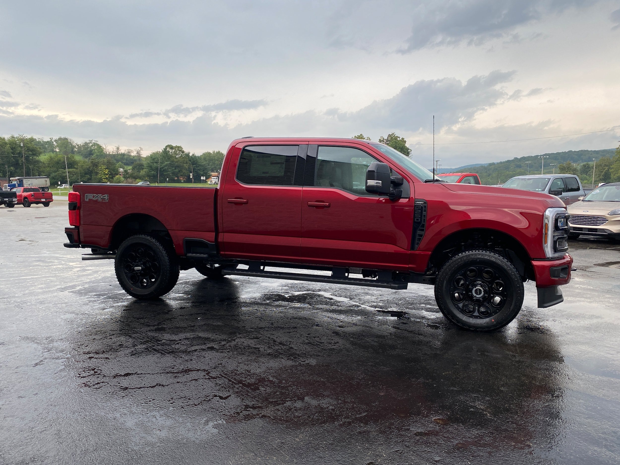 New 2027 Ford F250 Lariat w/ Black Appearance Package AWD/4WD image 10
