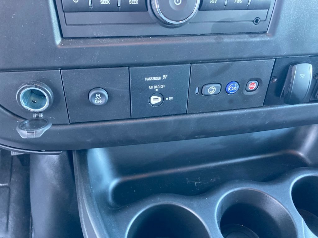 New 2026 GMC Savana 4500 w/ Power Convenience Package RWD image 18
