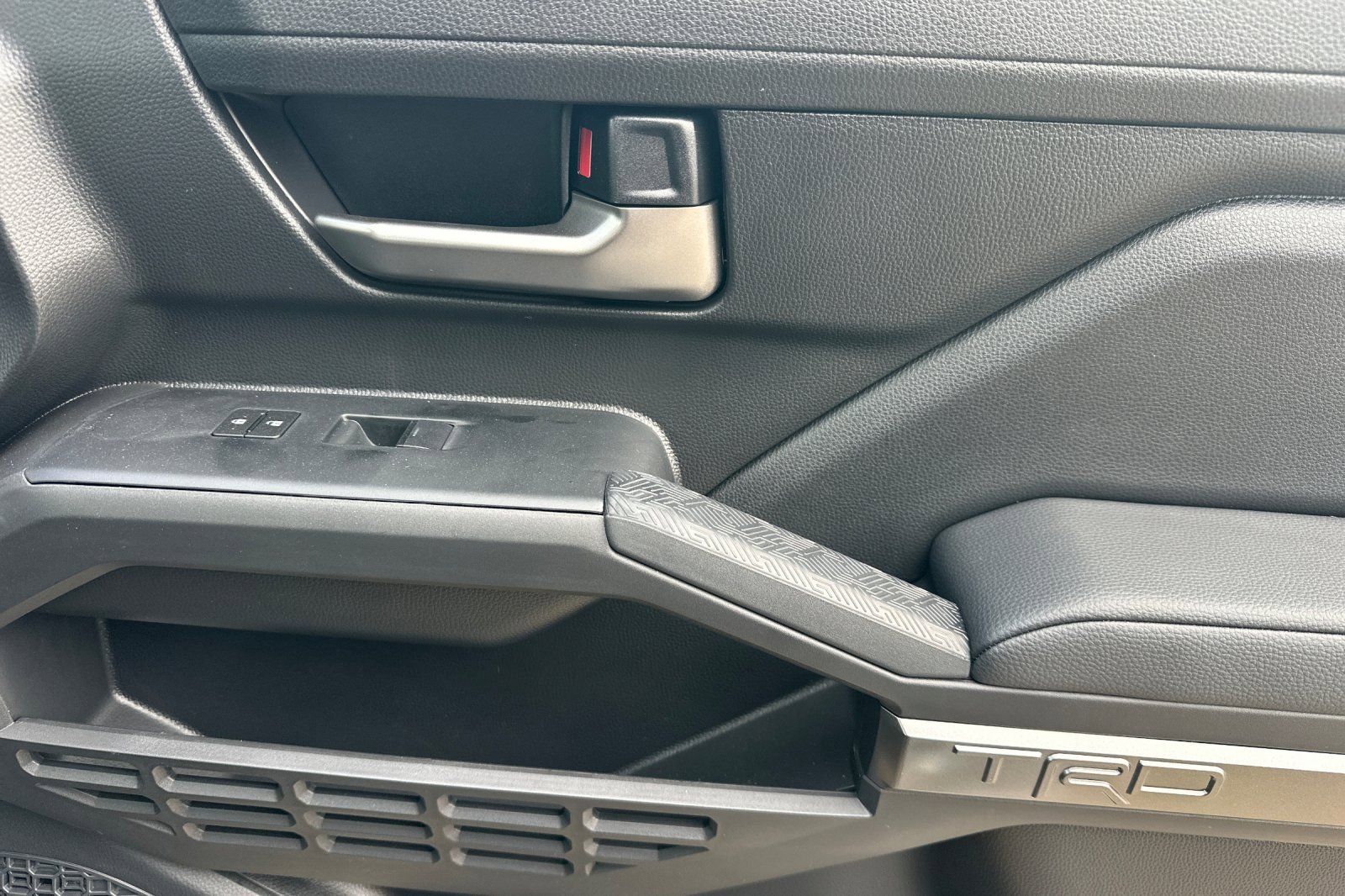 New 2025 Toyota Tacoma TRD Off-Road image 19