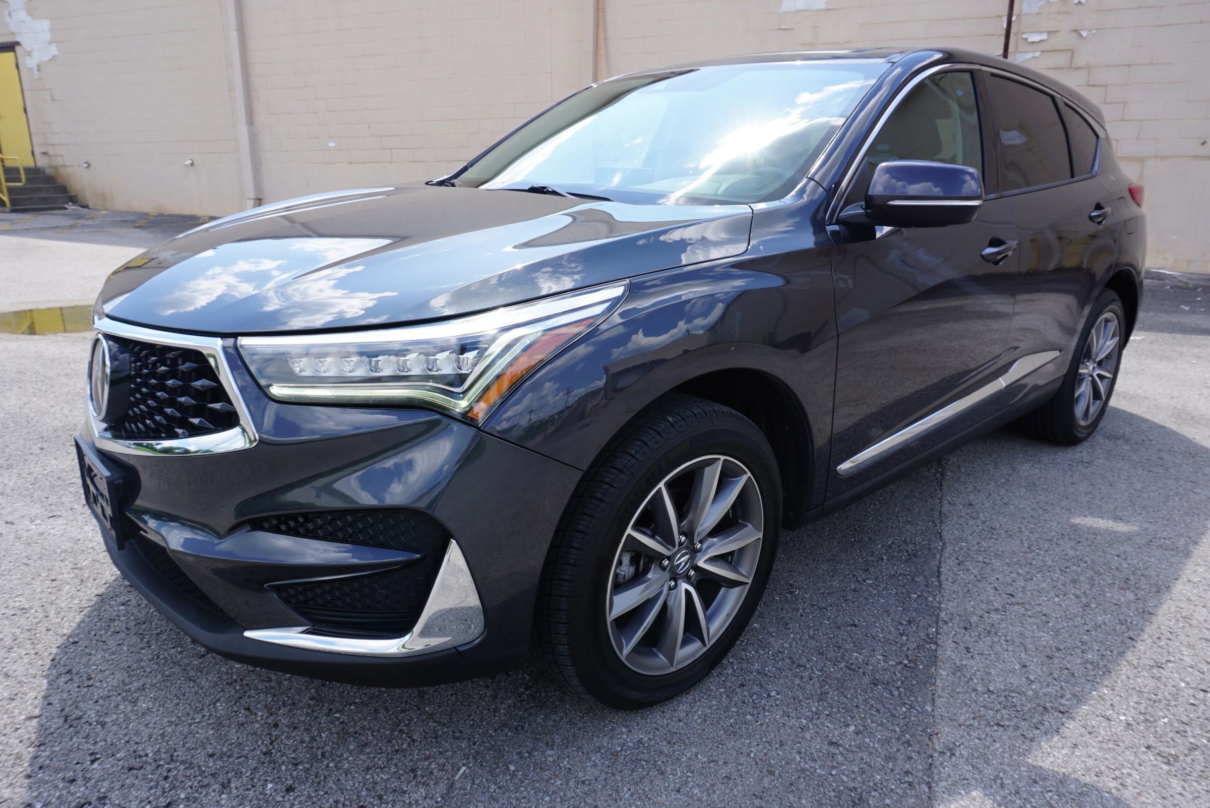 Used 2019 Acura RDX AWD w/ Technology Package image 4