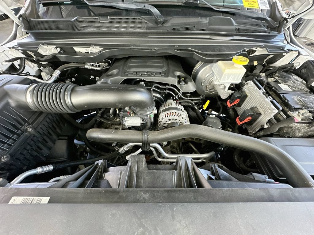 Used 2020 RAM 1500 Big Horn AWD/4WD image 30