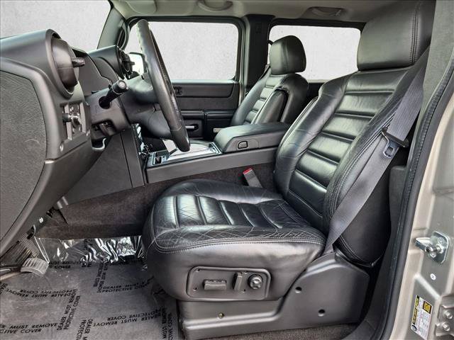 Used 2005 HUMMER H2 w/ Preferred Equipment Group AWD/4WD image 15