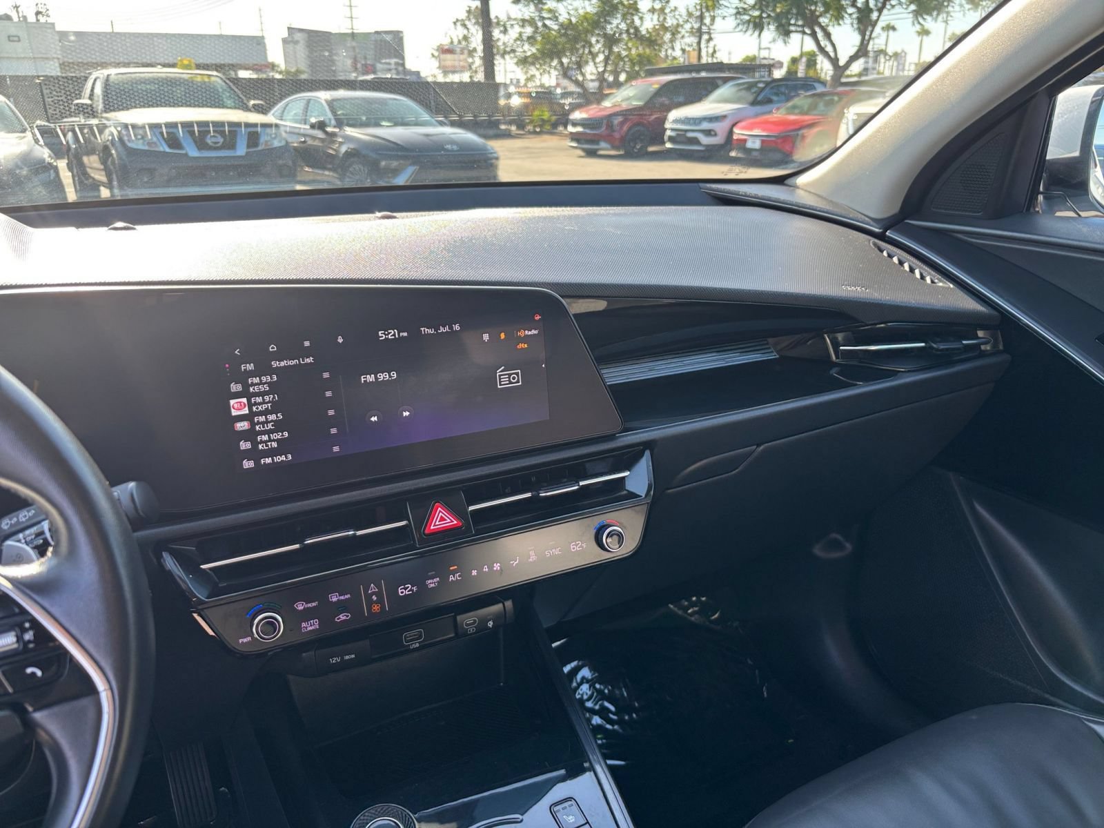 Used 2024 Kia Niro Wind FWD image 20