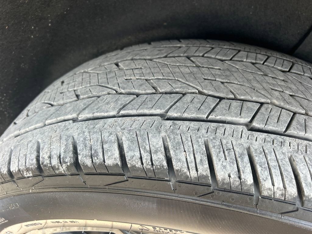 Used 2024 Chevrolet Traverse RS image 51