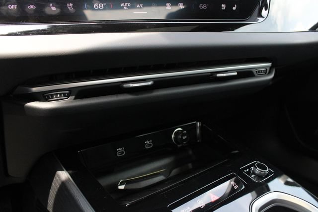 Used 2026 Audi A6 Premium Plus w/ Premium Plus Package AWD/4WD image 17