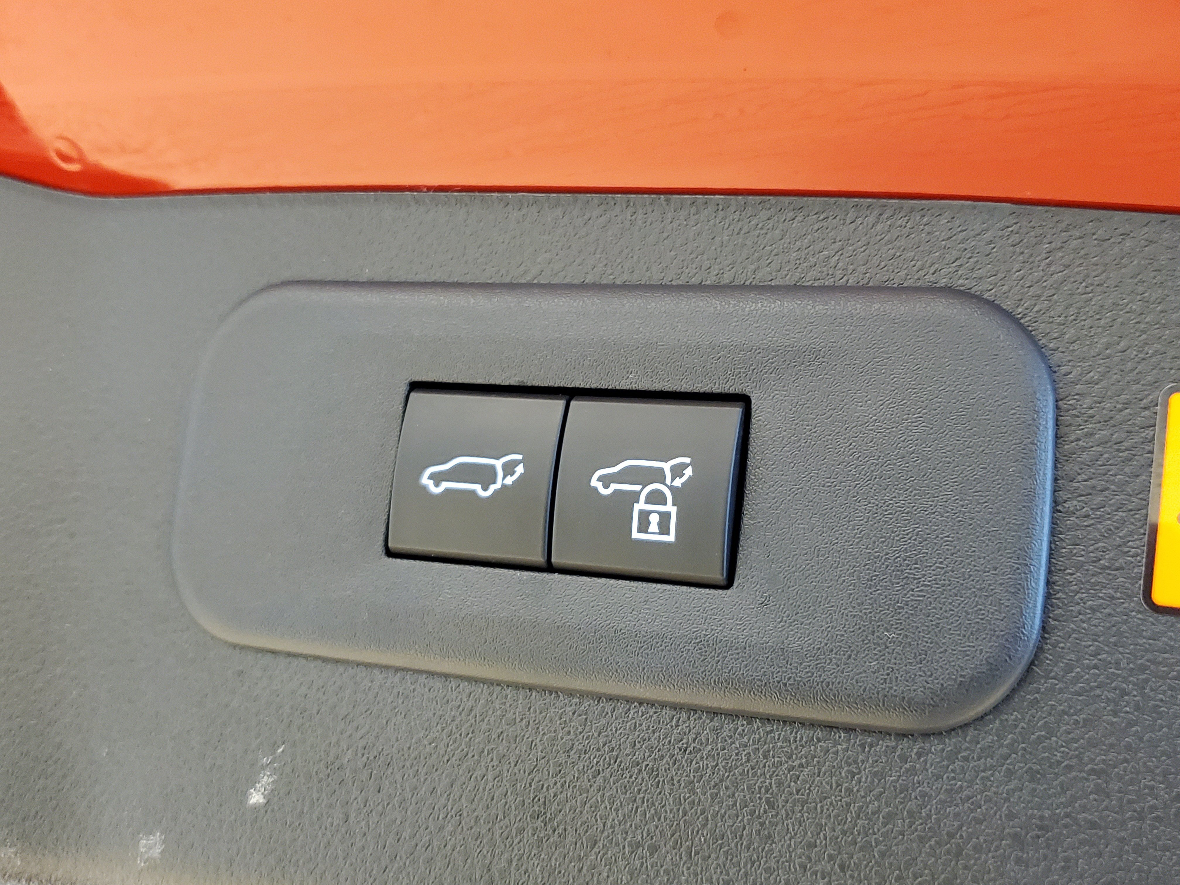 Used 2025 Lexus NX 250 FWD w/ Accessory Package (Z1) image 10