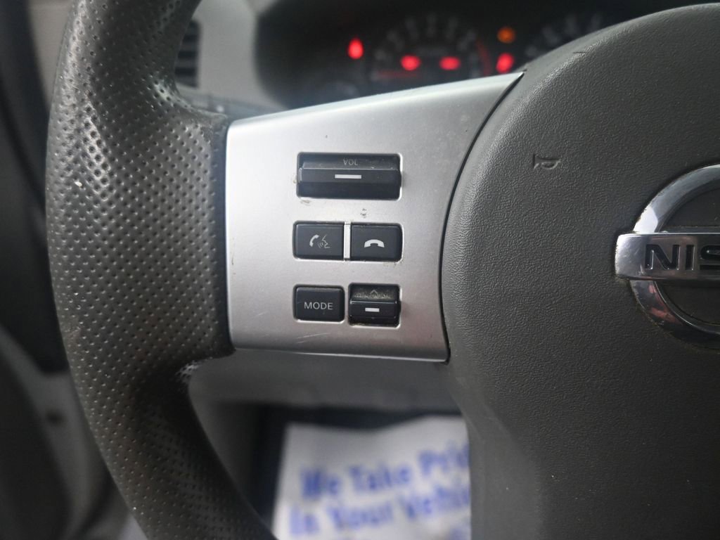 Used 2017 Nissan Frontier S image 29