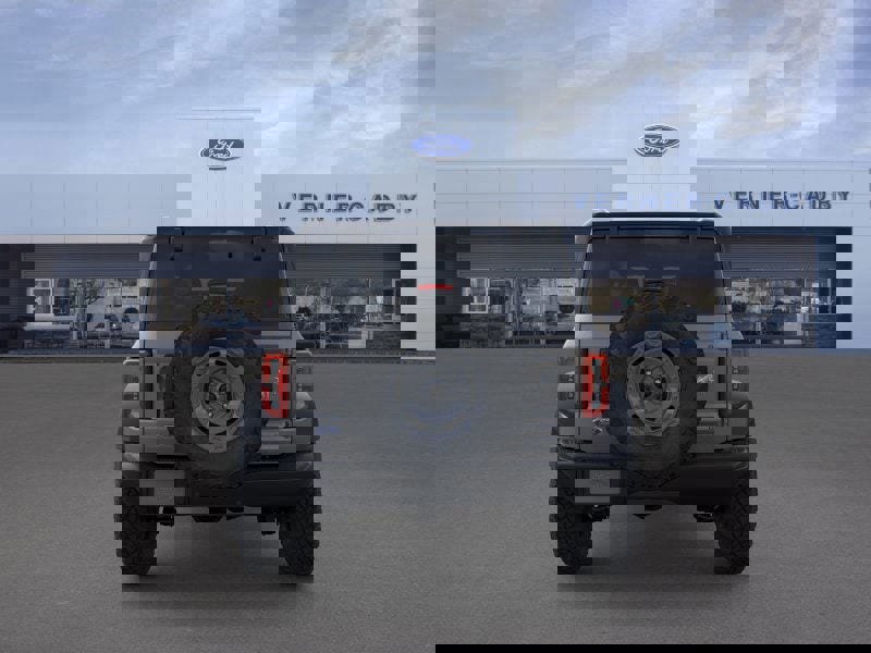 New 2025 Ford Bronco Badlands w/ Sasquatch Package image 5