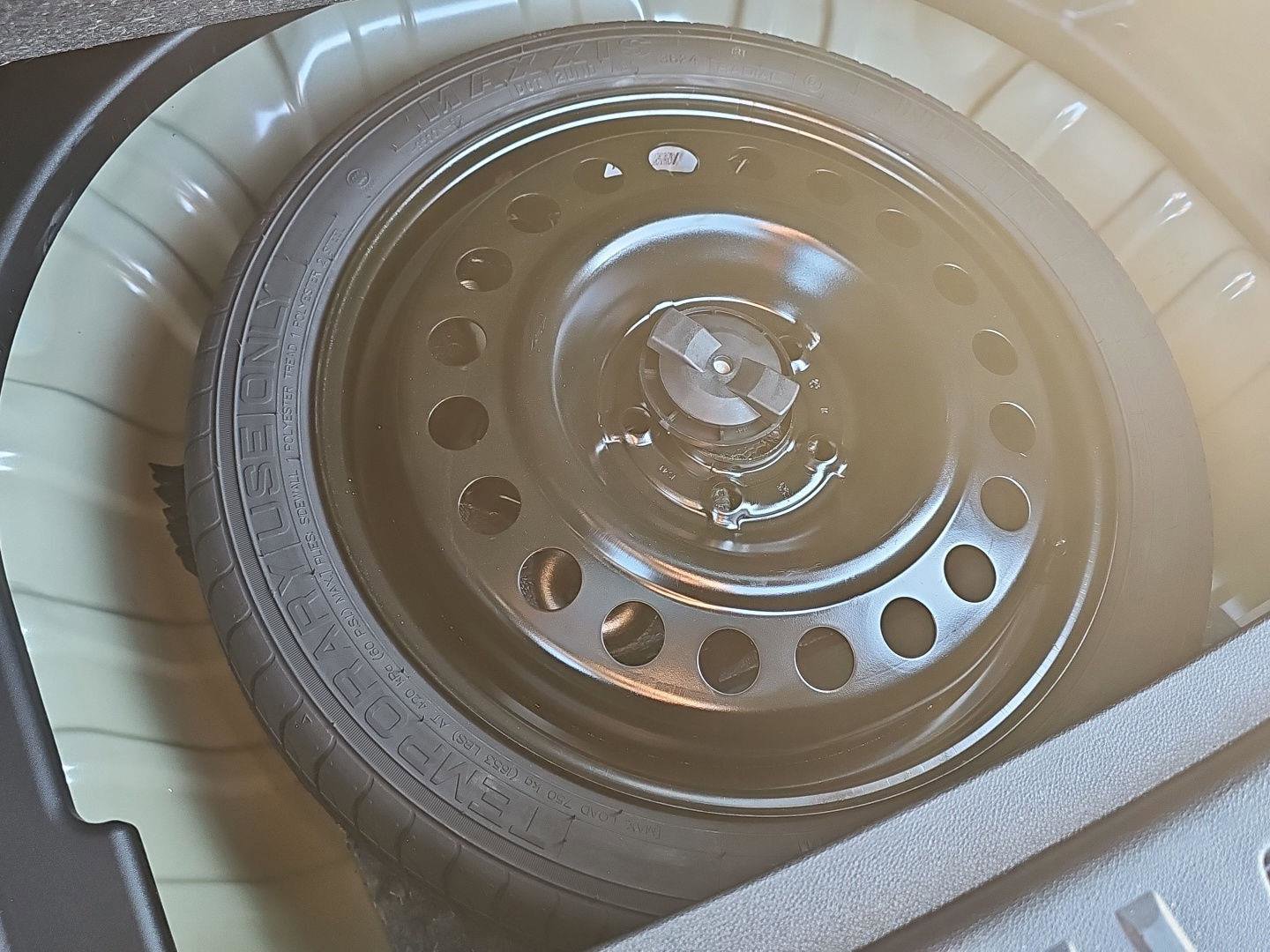 Used 2025 GMC Terrain Elevation image 29