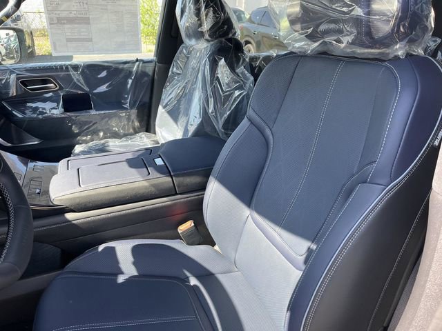 New 2026 INFINITI QX80 4WD image 9