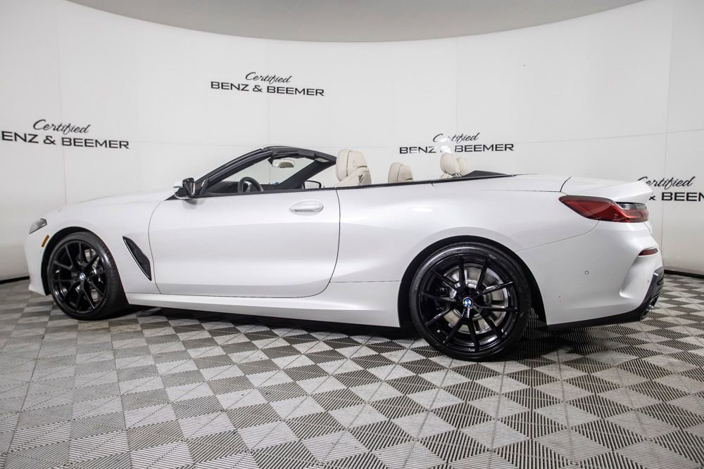 Used 2023 BMW 840i 840i w/ Comfort Seating Package image 15