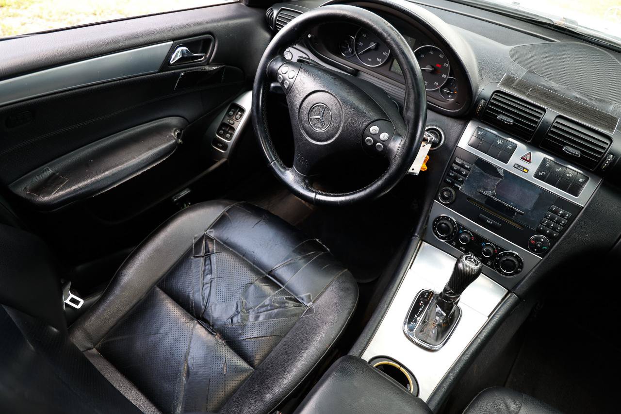 Used 2005 Mercedes-Benz C 230 Sedan image 20