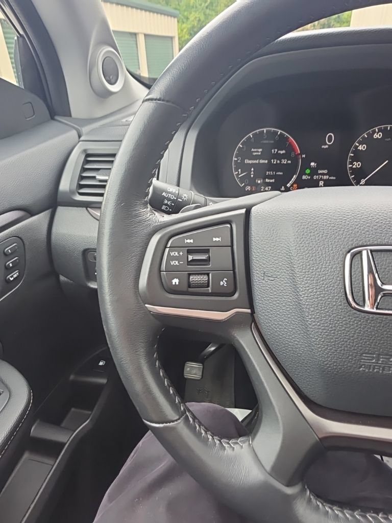 Used 2025 Honda Ridgeline RTL image 23