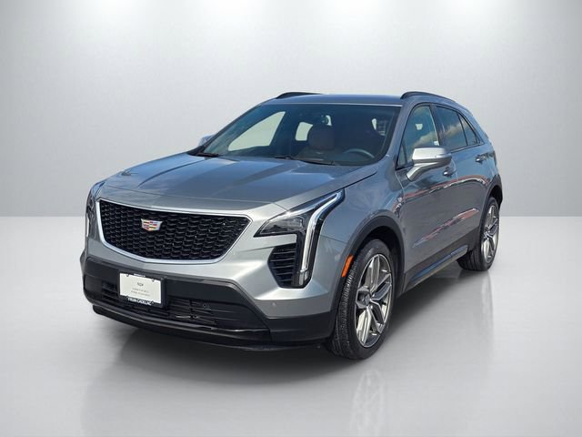 Used 2023 Cadillac XT4 Sport FWD image 2